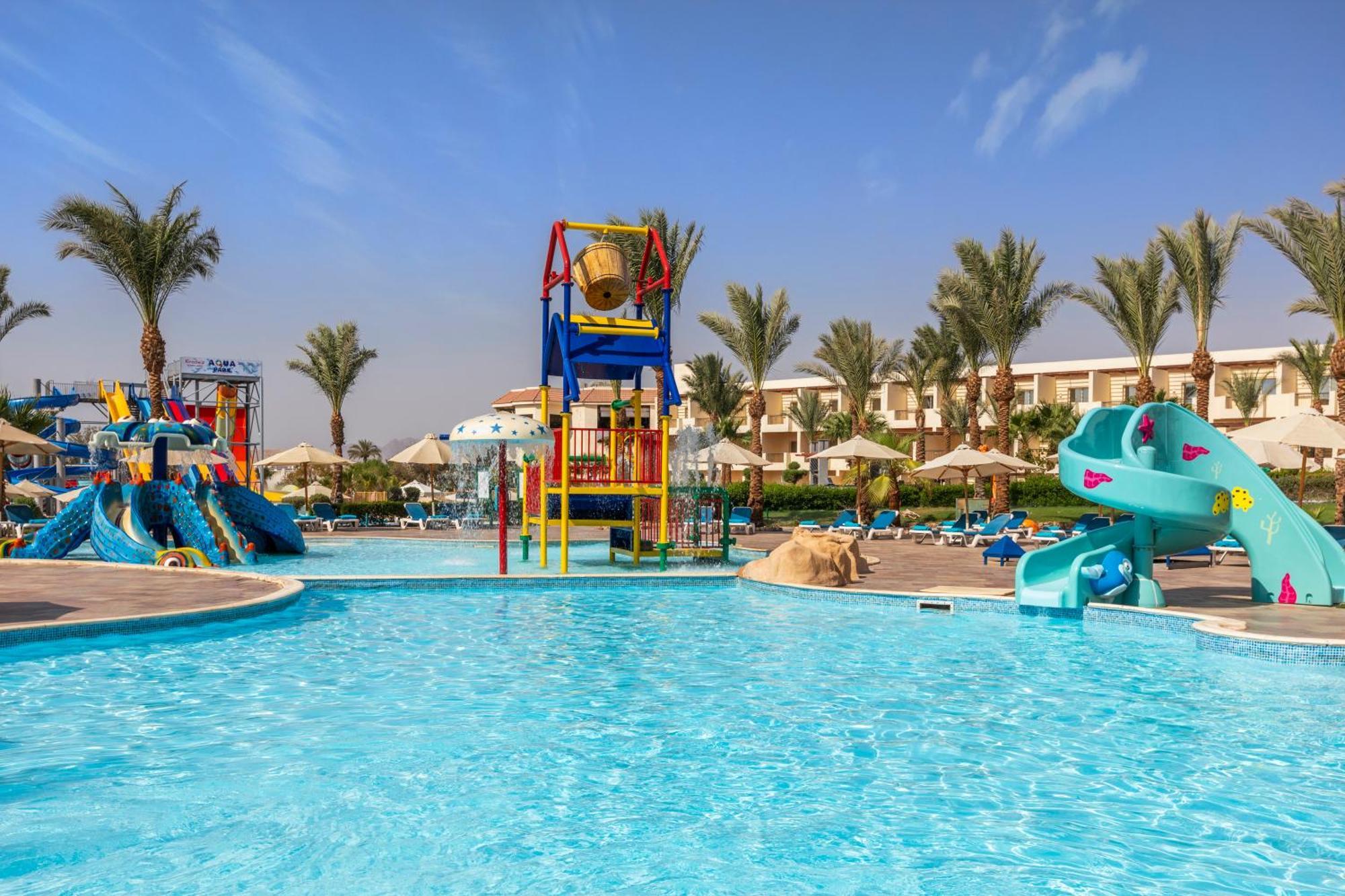 เอ็กซ์พีเรียนซ์ ไคโรซิซ พรีเมียร์ นามา เบย์ Hotel ชาร์มเอลชีค ภายนอก รูปภาพ Aqua Park at Hilton Hurghada Resort